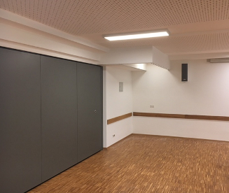 368 UG saal neu h 600